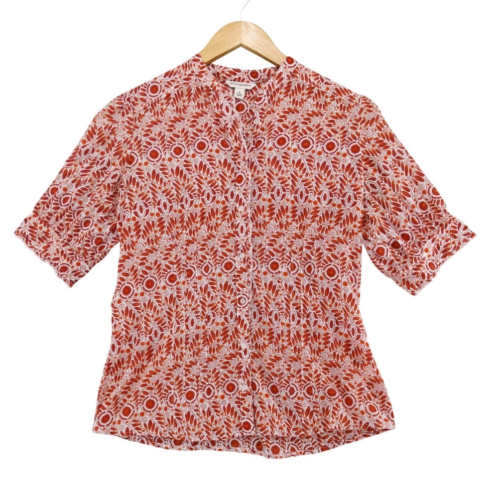 Banana Republic Blouse Womens Sz M Orange Geometric Pintuck Short Sleeve Cotton
